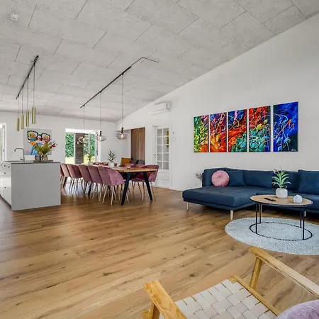 בית נופש Beautiful In With Kitchen *