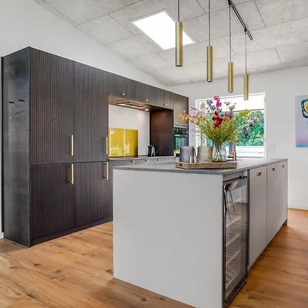 Beautiful In With Kitchen